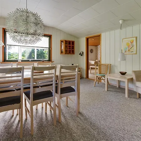 Feriehus Two-bedroom Holiday In *